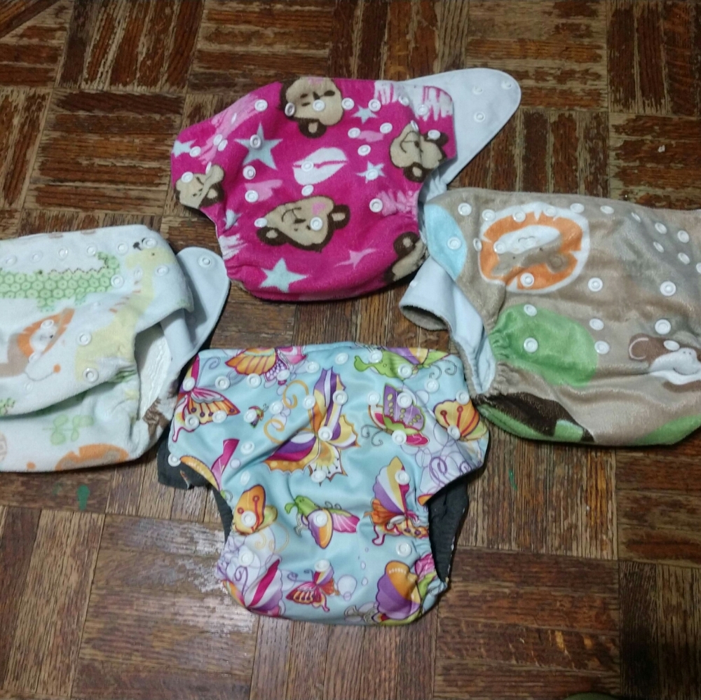 Cloth diapers